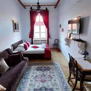 Classical In The Old Pest Apartment Budapest