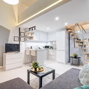 Stylish Westend Apartment Budapest